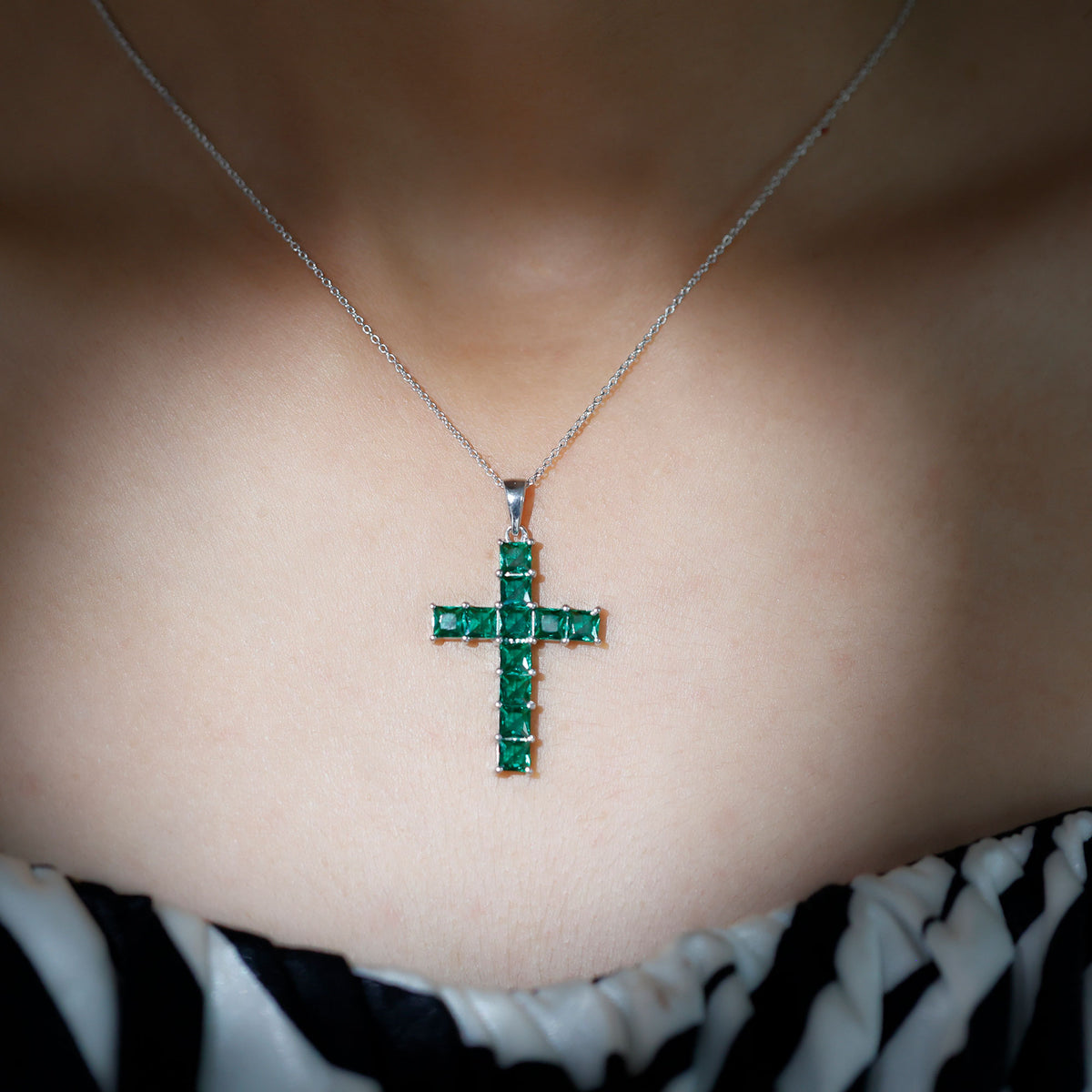 925 Sterling Silver Lab Grown Emerald Cross Pendant H52145