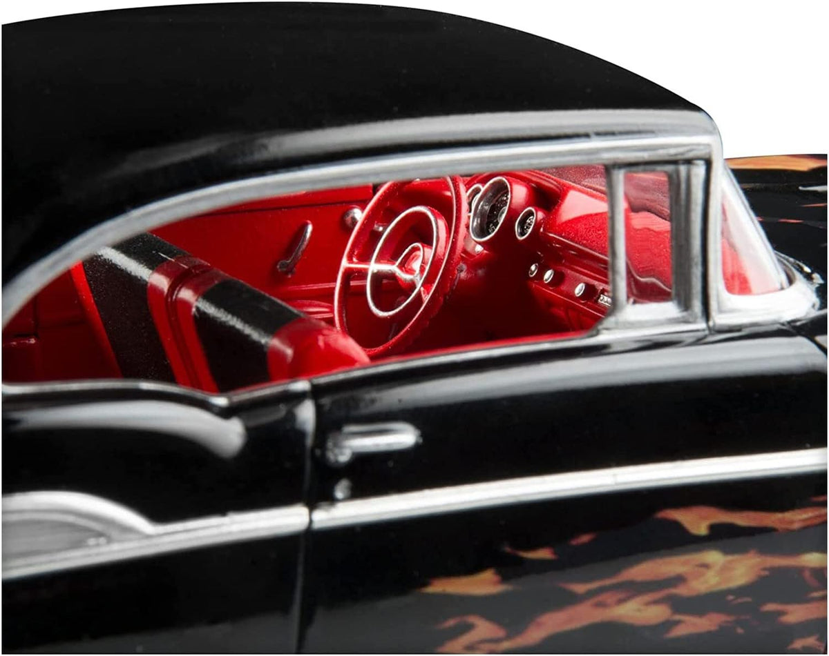 1:25 Scale 30-Piece Black Plastic Model Car Kit U746